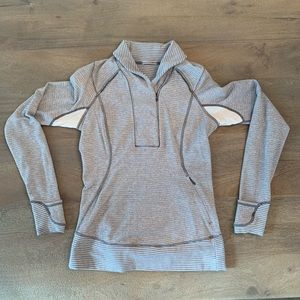 Lululemon quarter zip sweatshirt/sweater. Size 6